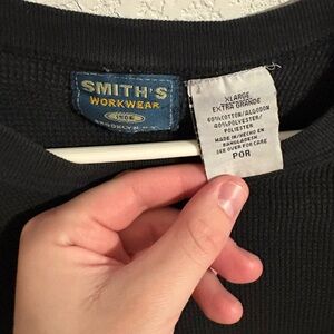 SMITH'S Workwear Black Ribbed Crewneck Sweatshirt.